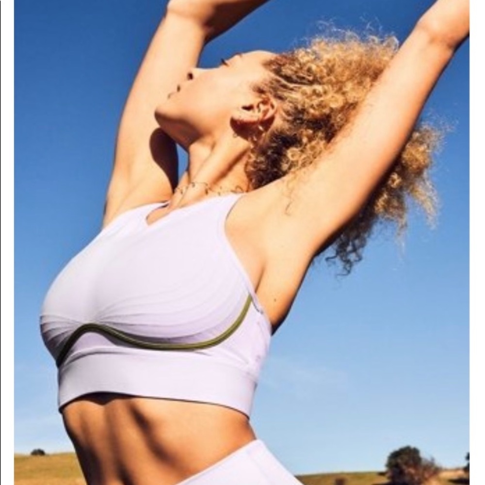 Blare Medium Impact Sports Bra II